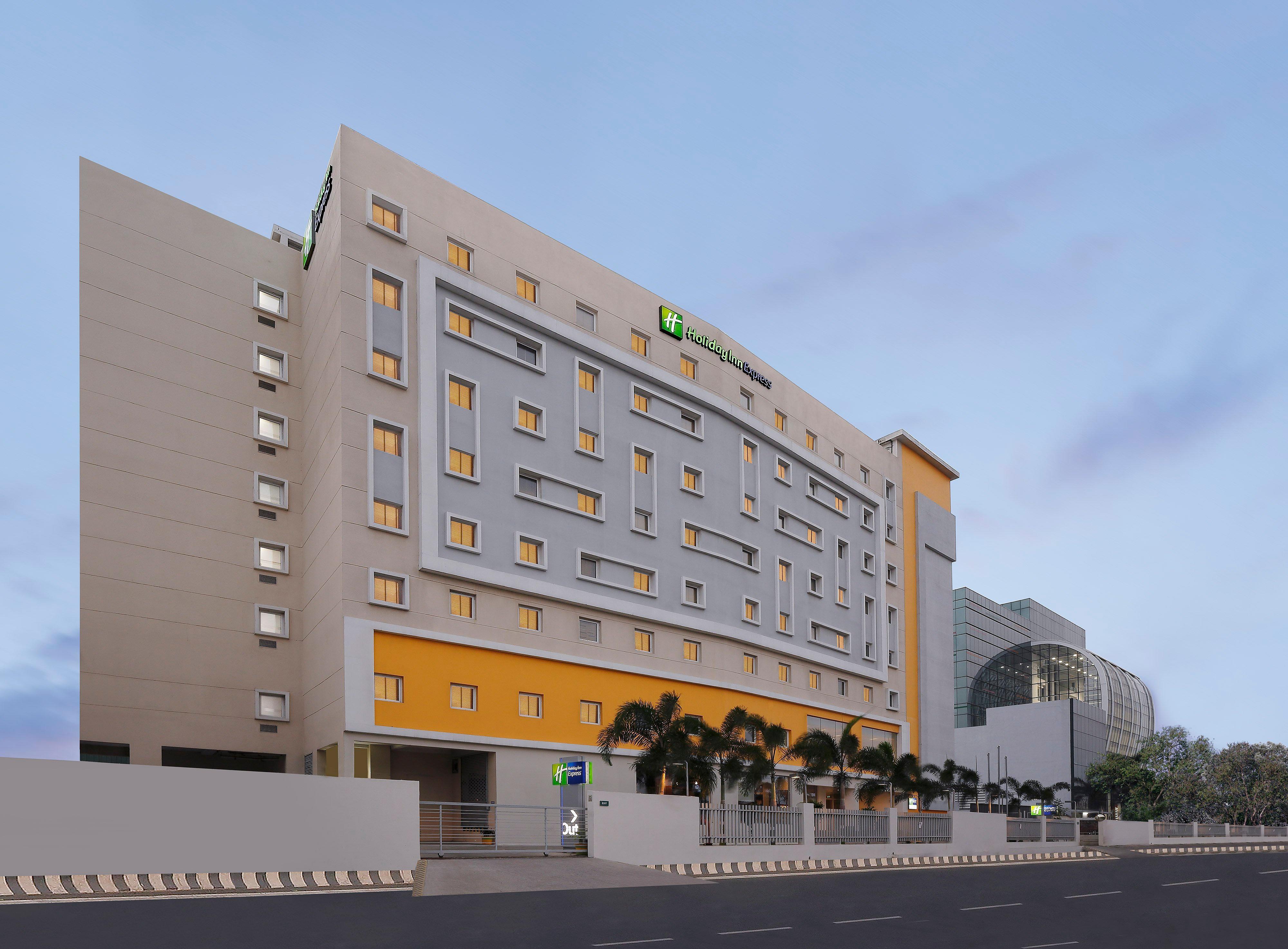 Holiday Inn Express Chennai Omr Thoraipakkam, An Ihg Hotel Esterno foto