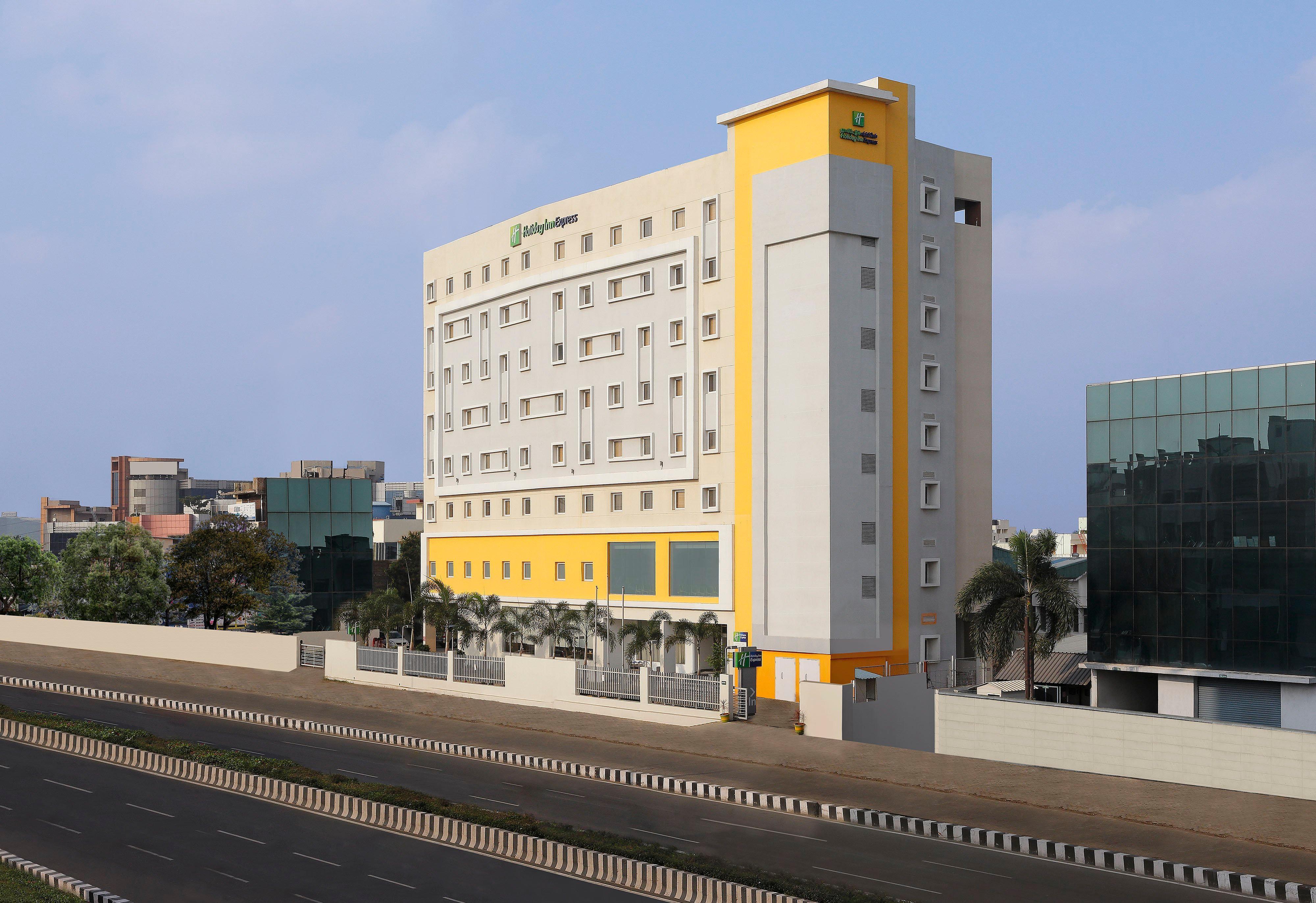 Holiday Inn Express Chennai Omr Thoraipakkam, An Ihg Hotel Esterno foto